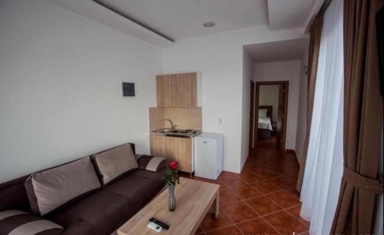 Delux Apartmani دوبرا فوفا المظهر الخارجي الصورة